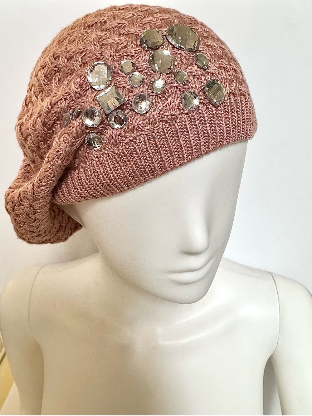 Crystal-Embellished Knit Beret - Pink - Picture 2 of 5